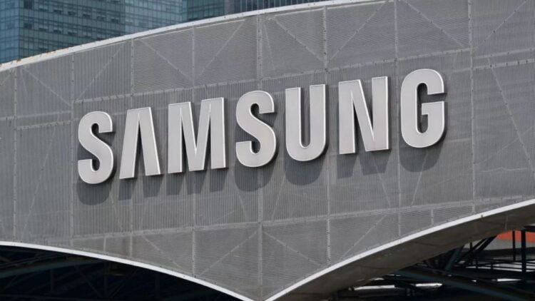 Samsung Faces 20% Profit Drop in Mobile Division Amid Slowing Chip Demand and $7.67 Billion Quarterly Profit