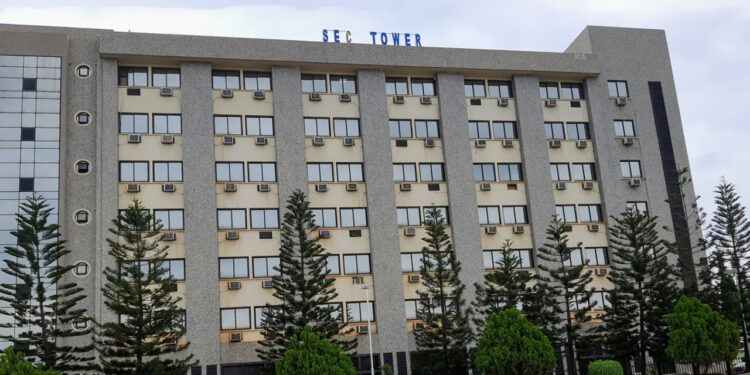 SEC Orders Public Firms to Make Financial Statements Accessible Online