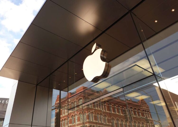 Apple Faces £1.5 Billion Lawsuit Over 30% App Store Commission in the UK