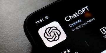 The AI assistant built by Chinese tech startup DeepSeek has overtaken ChatGPT as the top-rated free app on Apple’s App Store in the United