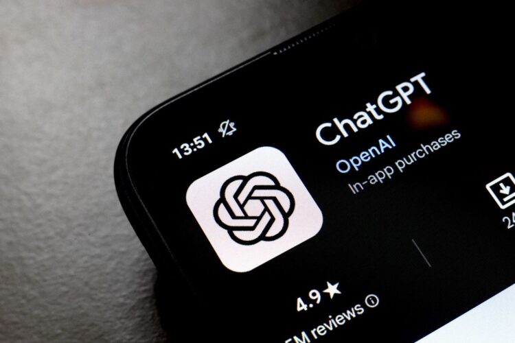 The AI assistant built by Chinese tech startup DeepSeek has overtaken ChatGPT as the top-rated free app on Apple’s App Store in the United