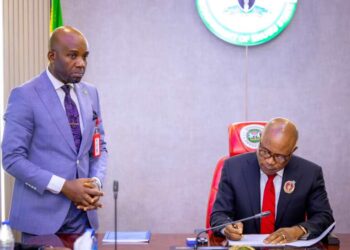 Dr Peter Mbah signs Enugu Land Use Regulation