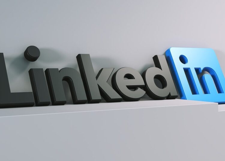 LinkedIn Premium Revenue Hits $2 Billion, Contributing 12.5% to $16.2 Billion Total Earnings
