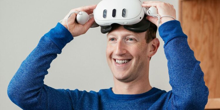 Mark Zuckerberg vs Apple