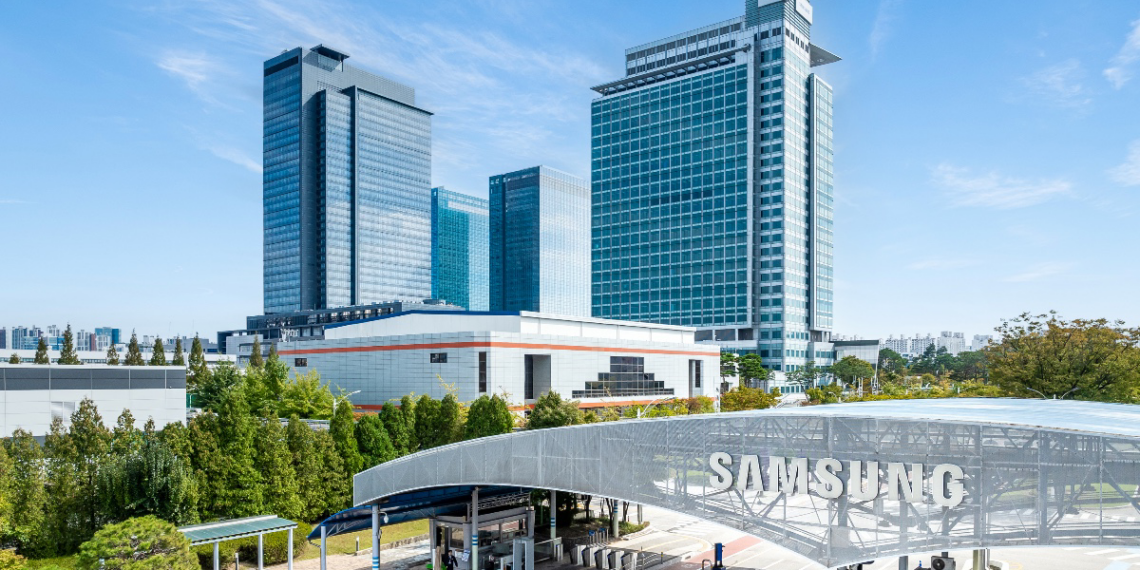 Samsung Q4 Profit Falls 29%, Misses Estimates Due to High Costs, Weak Chip Demand