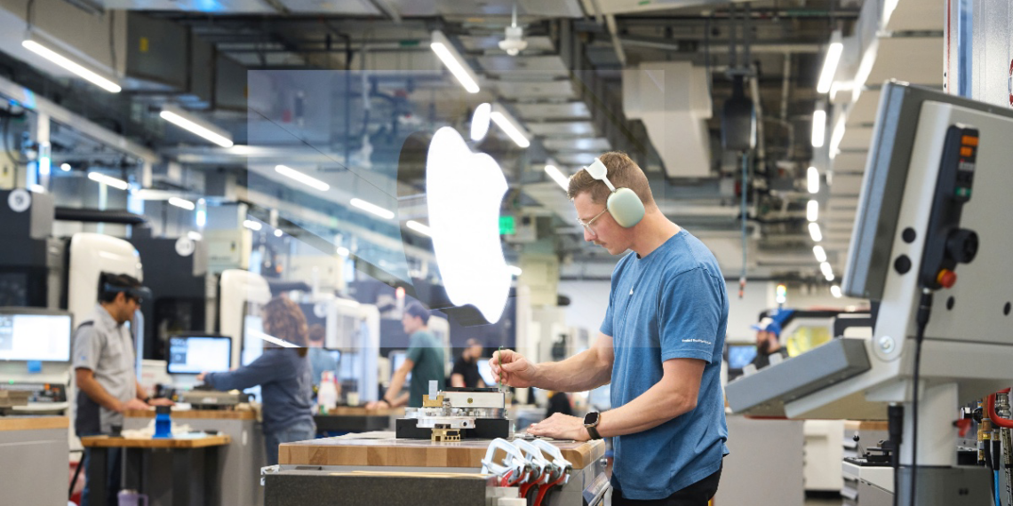 Apple Commits $500 Billion to U.S., Building Texas Factory, Adding 20,000 Jobs