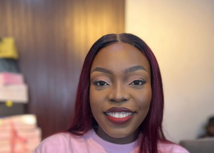 Folashade Adegbite: User Interfaces | Virtual Realty | Augmented Realty