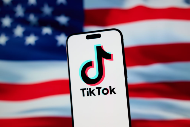 TikTok Returns to US App Stores After Ban Standoff