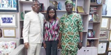 Olayinka Akinbiyi - Tim Akano and New Horizons