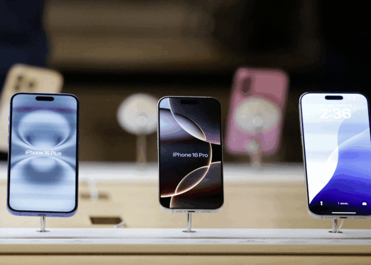 Apple to Start Assembling U.S.-Sold iPhones in India