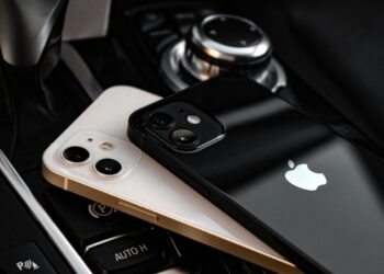 Apple Q1 Shipments