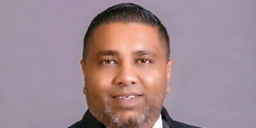 Dheeraj - traditional Customer Experience