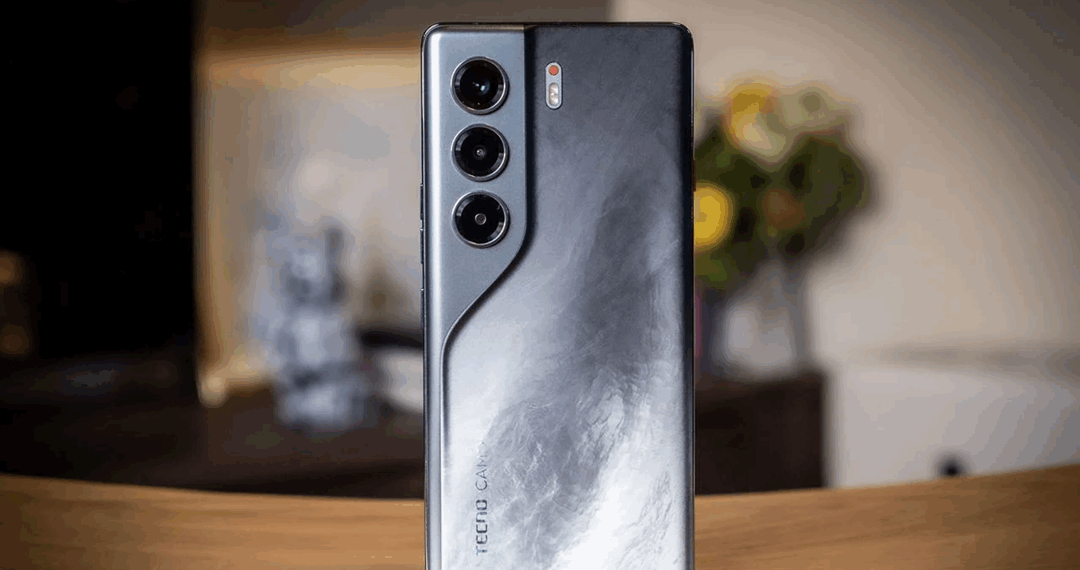 TECNO Camon 40 Review