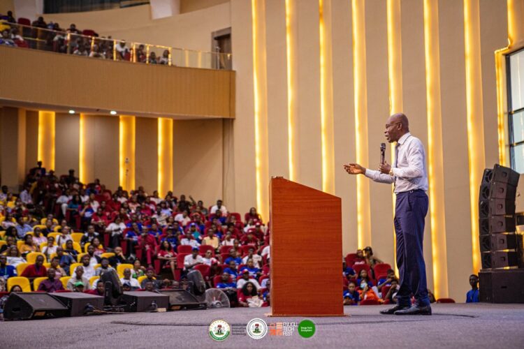 Leo Stan Ekeh speaking at the Enugu Tech Festival