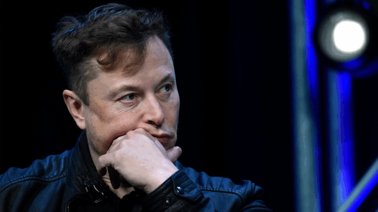 Tesla Shares Rise Slightly After Political Clash, But Risks Remain