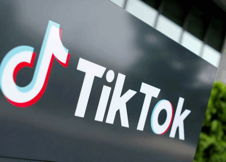 Trump Says Group of Billionaires Ready to Buy TikTok
