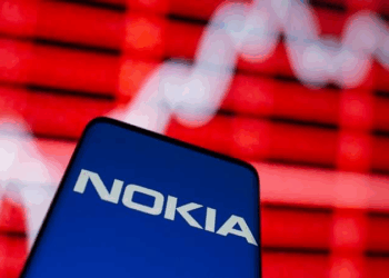 Nokia Slashes Forecast