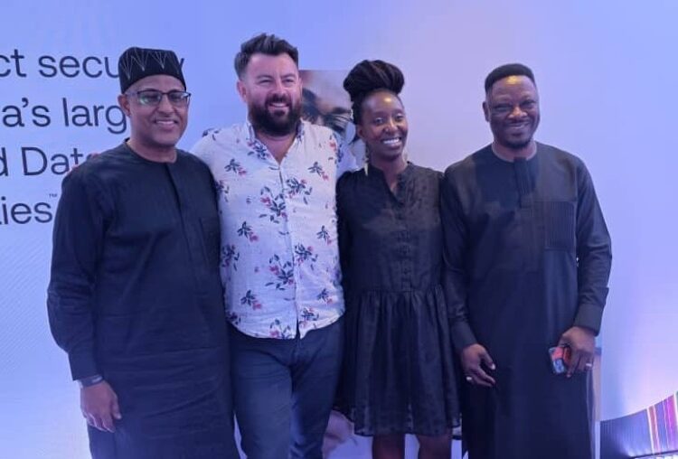 Digital Relaty Picture