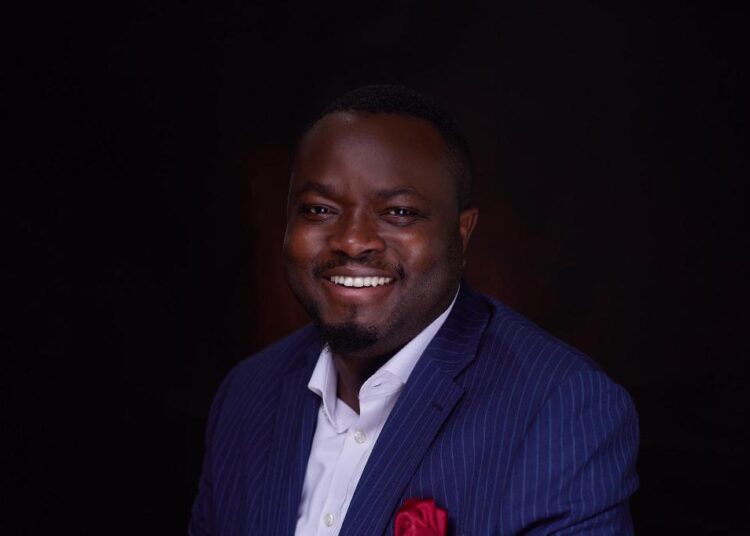 Emmanuel Okeleji, CEO, SeamlessHR