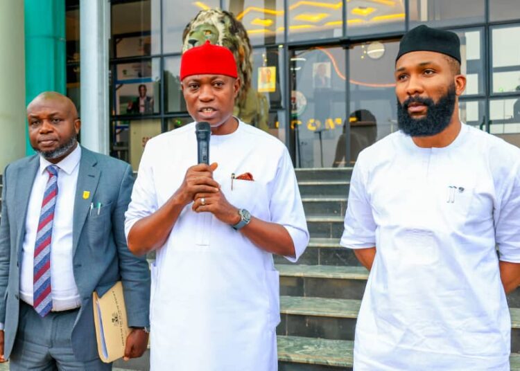 Enugu State 20,000 Computers to Civil Servants