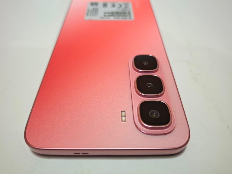 Infinix HOT 60i Review by Techeconomy