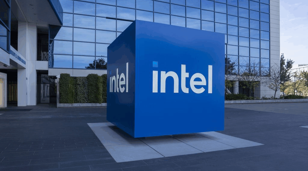 Intel Shares Jump as Trump Administration Considers Taking Stake
