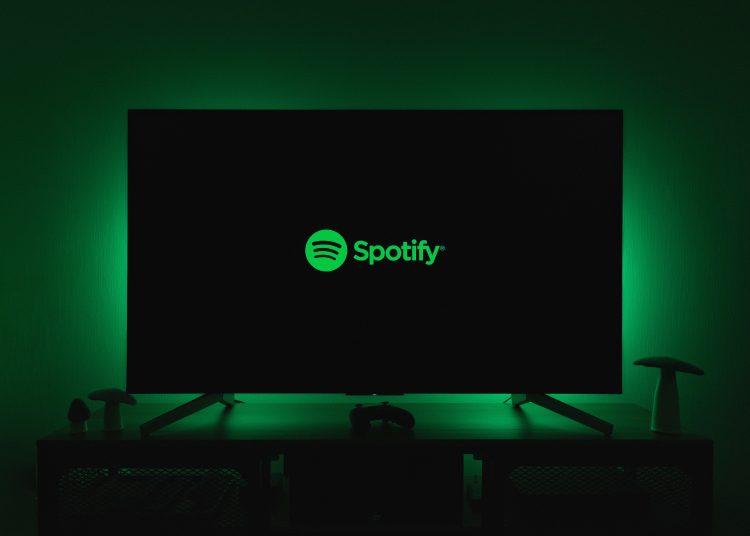 Spotify Free Users Can Now Search, Play, and Share Any Song