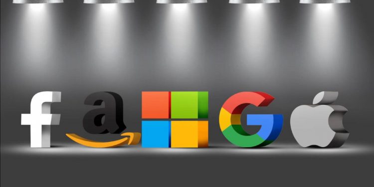 Tech Giants Rush to Respond as Trump Imposes $100,000 H-1B Visa Fee