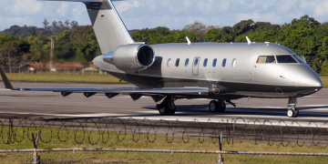 2016 Challenger 650 - Aero Ventures | Tech Investors