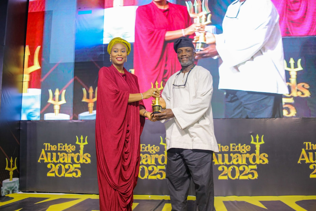 Funso Aina Honoured as Outstanding PR & Corporate Communications Personality of the Decade