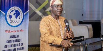 Muskilu Mojeed on the professional Journalists