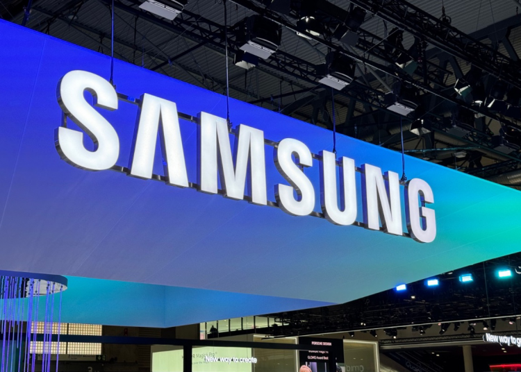 Samsung Forecasts Highest Profit in Three Years