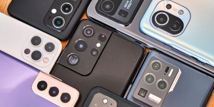 Smartphones to Buy Under N250,000 in 2025 | chip shortage and Smartphone Shipment