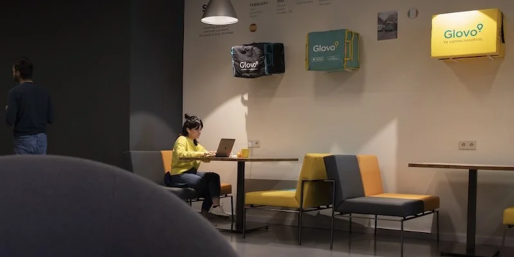 Glovo LiveOps Hub