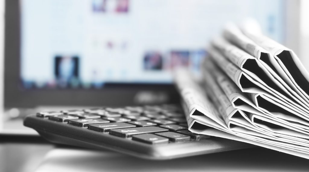 Moonlighting Journalism