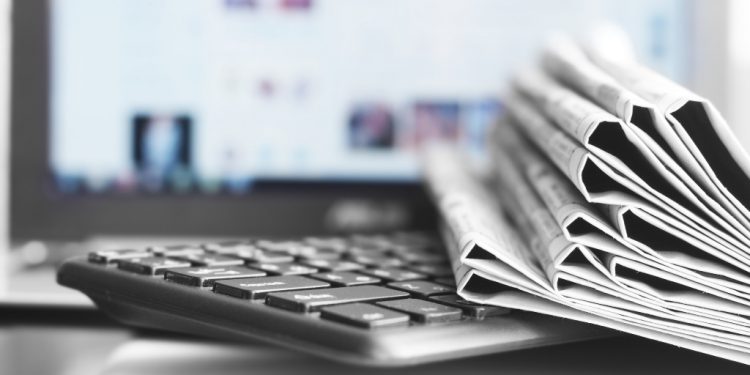 Moonlighting Journalism | Traditional journalism in the Global South