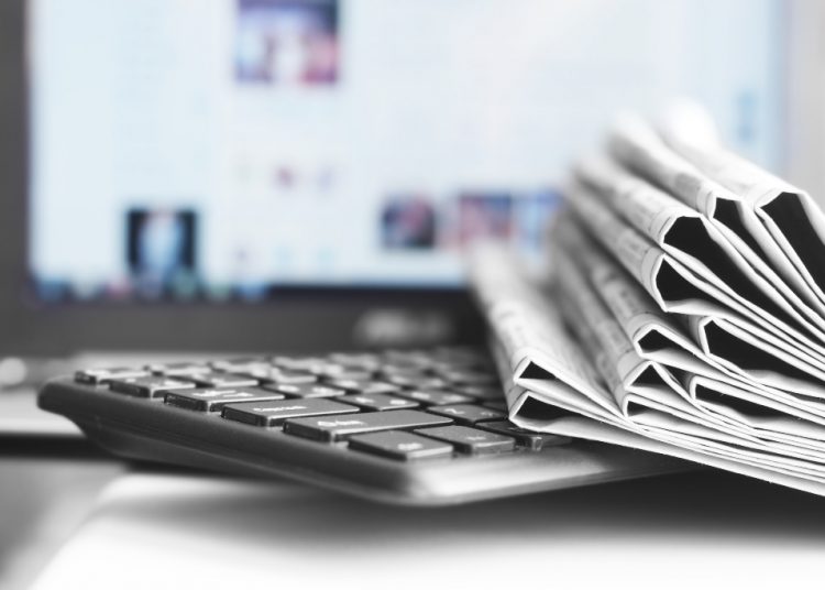 Moonlighting Journalism