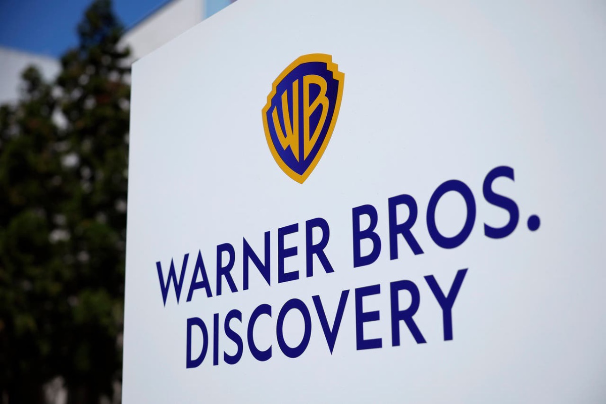 Warner Bros Turns Down Paramount’s $108B Offer, Backs Lower Netflix Bid