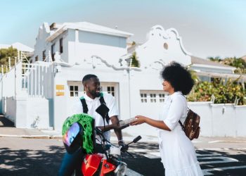 inDrive courier Logistics and delivery