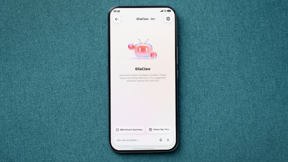 CLAW PHONES ARE COMING TO NIGERIA Courtesy TECNO 