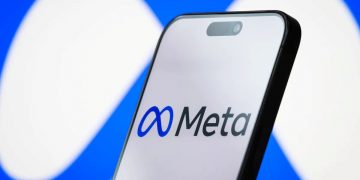 Meta to Overtake Google in Global Ad Revenue by 2026