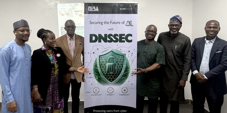 NiRA Launches DNSSEC
