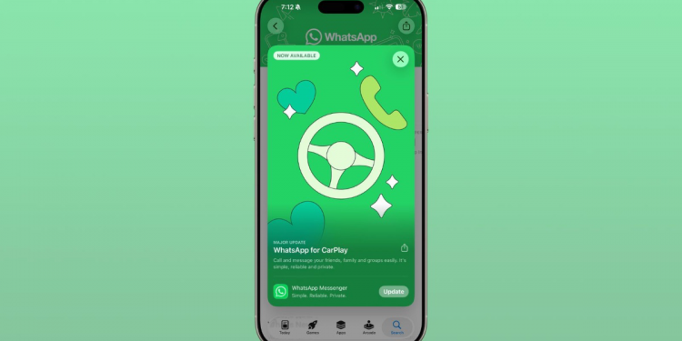 WhatsApp CarPlay app