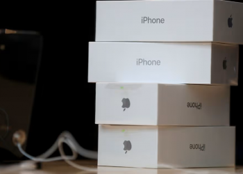 Apple OLED shipment