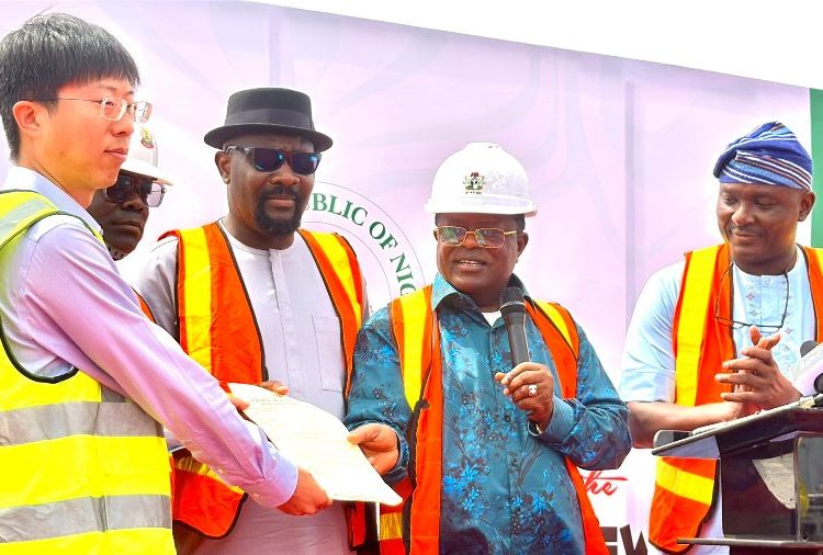 Carter Bridge handover by Engr. David Umahi, minister of Works