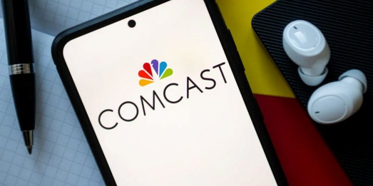 Comcast to Split Into Two Public Companies