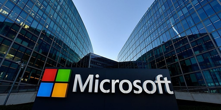 Microsoft sued by shareholders