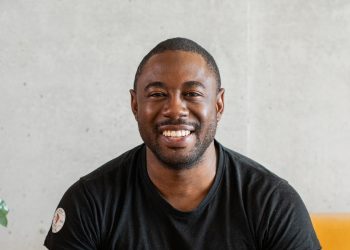AI‑driven customer engagement