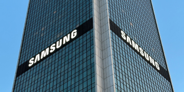 Samsung Cuts 700+ US Jobs